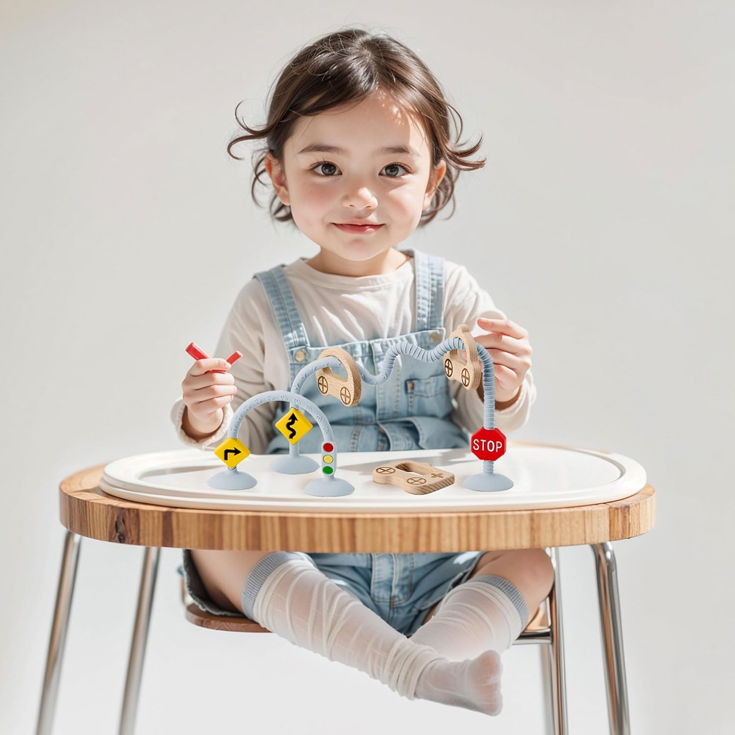 Cube d’activité sensoriel pour bébé avec ventouse et boulier Montessori – Image 4