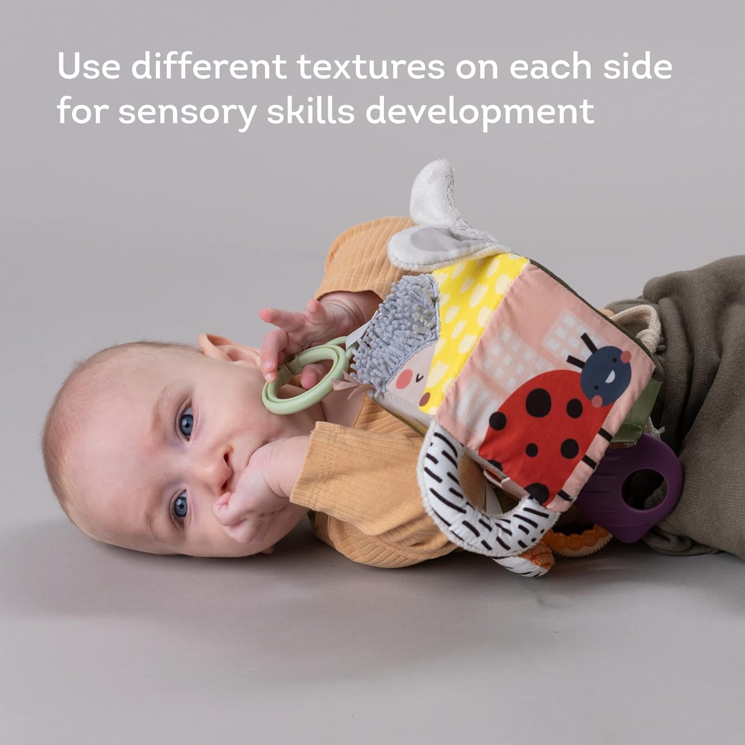 Cube d’activités jardin Taf Toys : jeu de motricité Montessori – Image 3