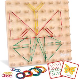 Geoboard Montessori en bois pour enfants : améliorez leur motricité en jouant